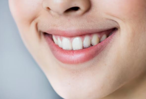 Dicas práticas para manter um sorriso saudável e duradouro